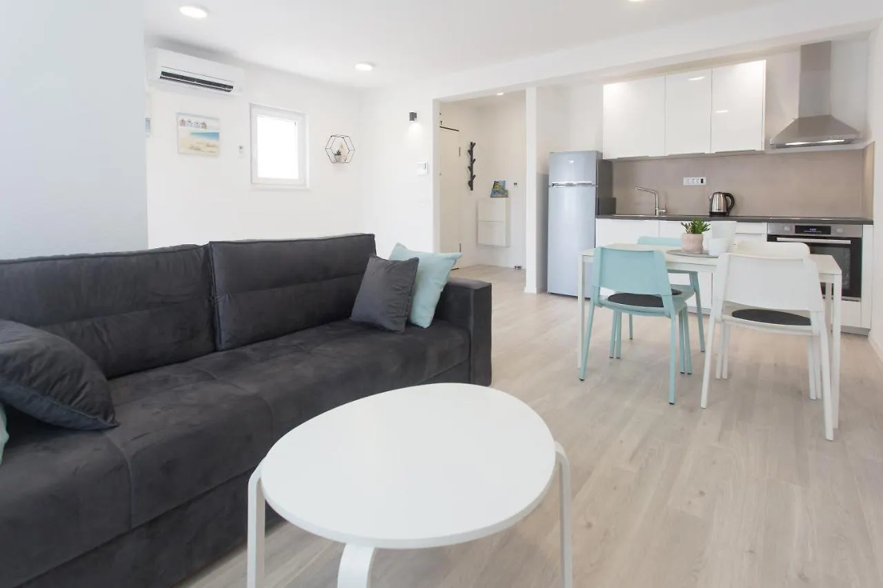 Ferienwohnung Delminium Kaštela